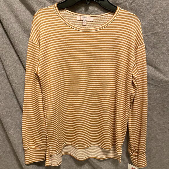 Moa Moa Tops - NWT Moa Moa Long Sleeve Shirt Women's Stripped LARGE